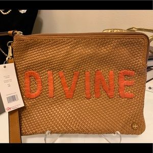 Tory Burch Divine Pouch/Wristlet